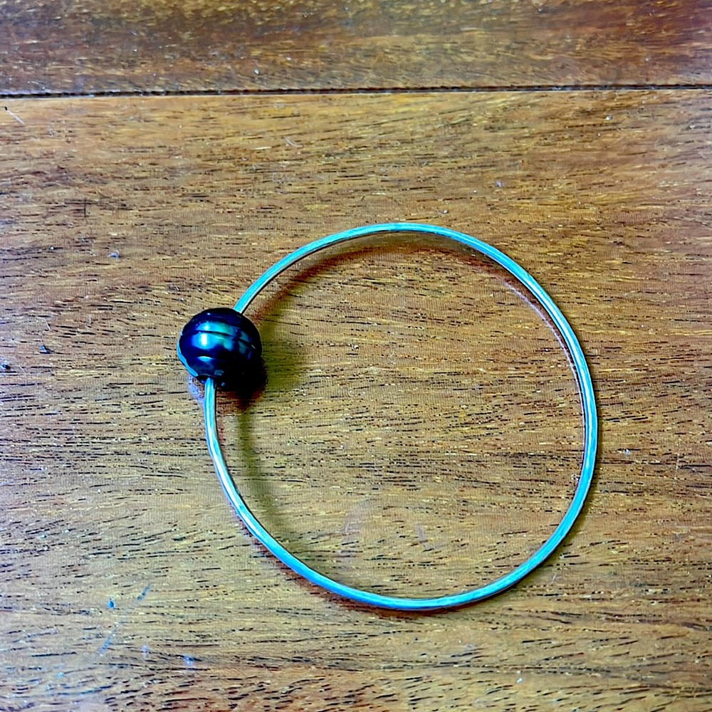 BANGLE Genuine Tahitian Pearl sterling silver bangle 6.5
